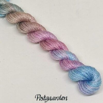 3 antique jewels broderigarn - postgaarden.com