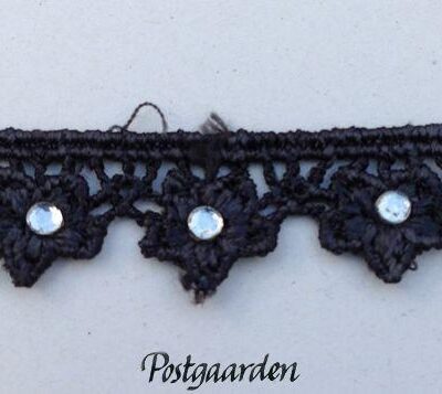 Sort blonde med sten