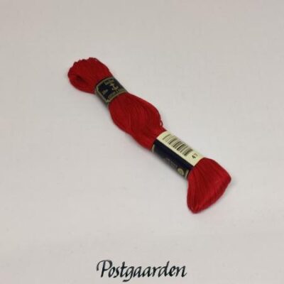 Anchor 47 Rød navnegarn broderi - postgaarden.com
