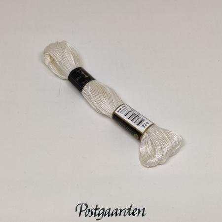 Anchor 926 Råhvid navnegarn broderi - postgaarden.com