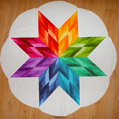 CLPEMC002 Star Petal Table Topper mønster