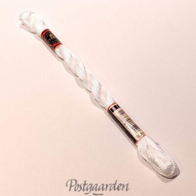 DMC Perlegarn no. 5 BLANC
