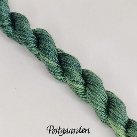 CH32 Forrest green broderigarn håndfarvet bomuld - postgaarden.com