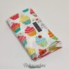 997188 Hvid patchworkstof med cupcakes