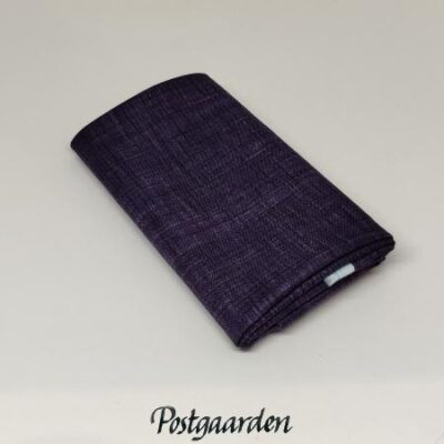 FQ7280 Mørklilla med trykt stofstruktur patchworkstof - postgaarden.com
