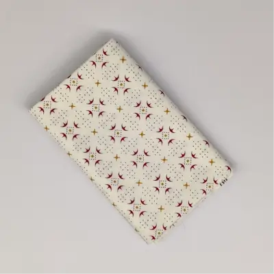 Beige med rødt mønster patchworkstof - FQ7992