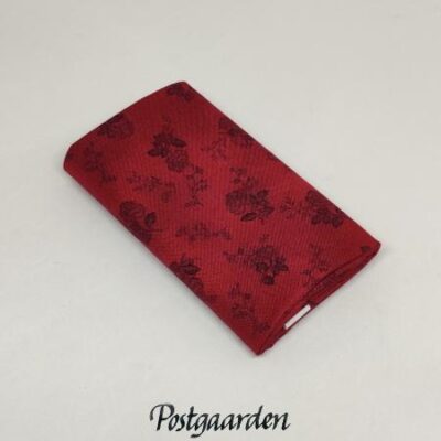 FQ6949 rød med roser patchworkstof - postgaarden.com