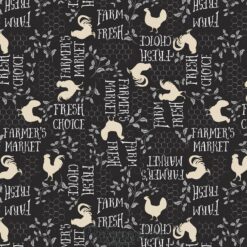 FQ7474 - Sort med ord og haner patchworkstof