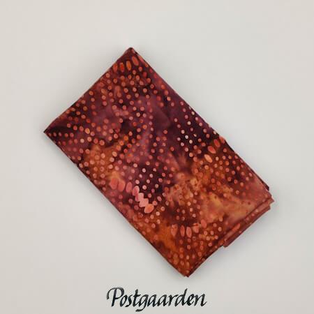 FQ7468 Brændt med prikker bali batik patchworkstof - postgaarden.com