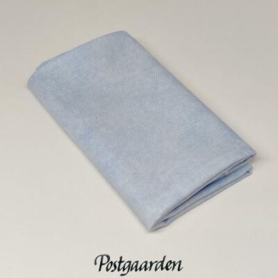 FQ7366 lyseblå meleret patchworkstof fat quarter - postgaarden.com