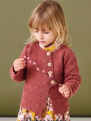 troeje med skraa lukning og perlestrik mønster