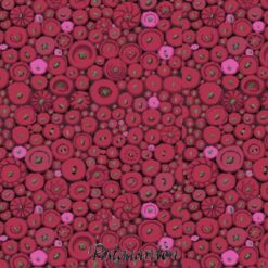 Hos postgaarden.com finder du denne røde patchworkstof med knapper i mosaic mønster fra Kaffe Fassett