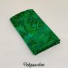 FQ7710 Grøn med blade bali batik fat quarter patchworkstof - postgaarden.com
