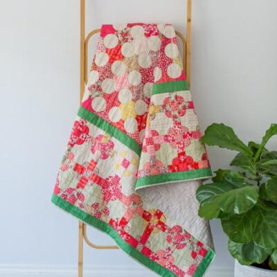 Beaumont Square quilt hængende - postgaarden.com