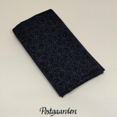 997753 sort med grå blade patchworkstof - postgaarden.com