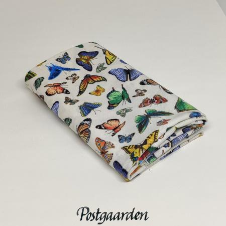 FQ7781 Cream råhvid med sommerfugle patchworkstof fat-quarter - postgaarden.com
