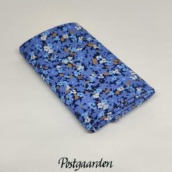 FQ7783 blå med blomster patchworkstof fat-quarter - postgaarden.com