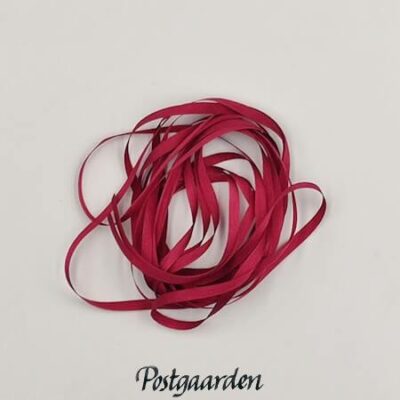 A4281 bordeaux 4mm silkebånd silkebåndsbroderi - postgaarden.com