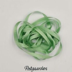 A7252 grøn 7mm silkebånd silkebåndsbroderi - postgaarden.com