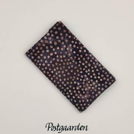 FQ7891 Sort med prikker bali batik patchworkstof - postgaarden.com