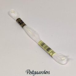 DMC Broderigarn E940 - White - Lyser i mørket