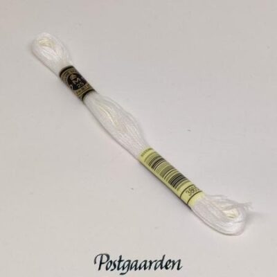 DMC Broderigarn E940 - White - Lyser i mørket