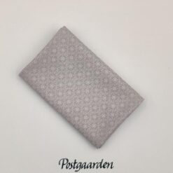 FQ7926 grå med geometrisk mønster patchworkstof - postgaarden.com