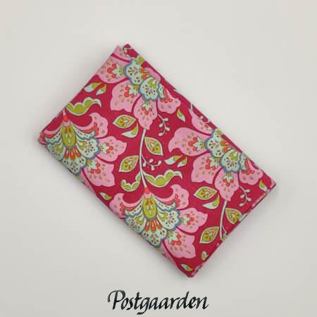 FQ7953 tilda bloomsville flowermarket plum patchworkstof - postgaarden.com