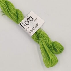 8342 flora wool fru zippe broderigarn - postgaarden.com