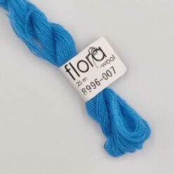 8996 flora wool fru zippe broderigarn - postgaarden.com