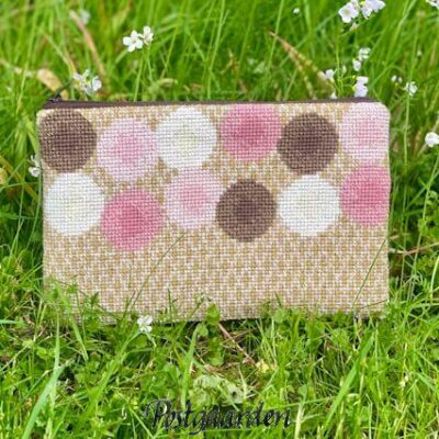 71-0599 ulla pung broderikit - postgaarden.com