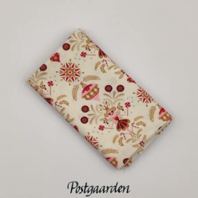 FQ7964 råhvid med små feer patchworkstof - postgaarden.com