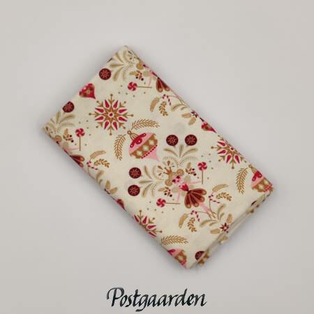 FQ7964 råhvid med små feer patchworkstof - postgaarden.com