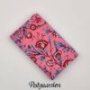 FQ7969 Lyserød med blomst patchworkstof - postgaarden.com