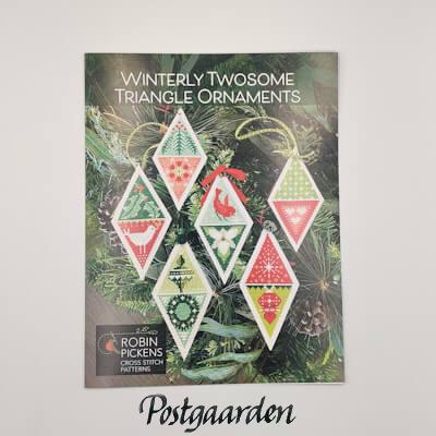 winterly twosome triangle ornaments korssting mønster jul - postgaarden.com
