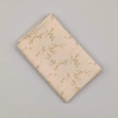 creme patchworkstof med grene - varenummer FQ7988