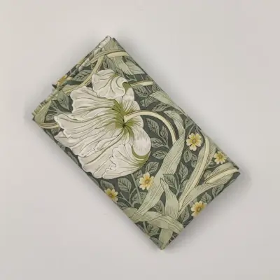 olive william morris patchworkstof - FQ8012