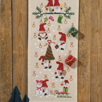 34-7258 Julesjov Pakkekalender Broderikit - postgaarden.com