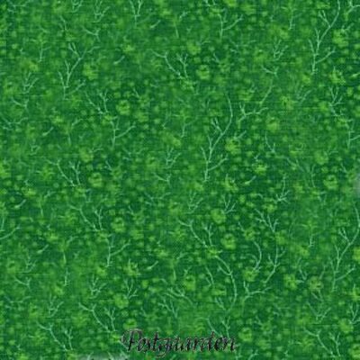 7798 Grøn med grene patchworkstof - postgaarden.com