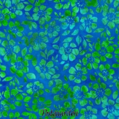 7850 blaa med blomster bali batik patchworkstof - postgaarden.com
