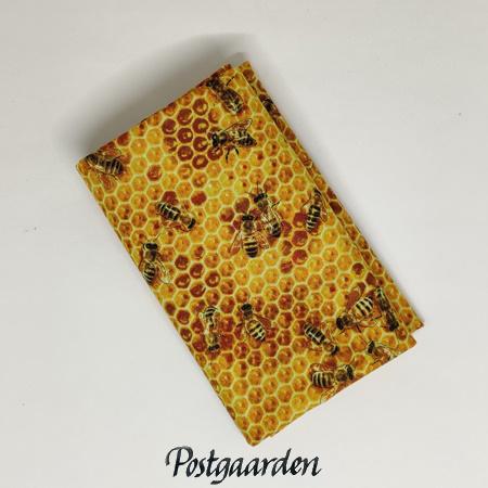 FQ7185 Bier patchworkstof fat-quarter - postgaarden.com