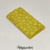 FQ7577 gul med prikker og streger patchworkstof fat quarter - postgaarden.com