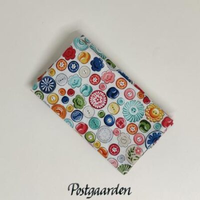 FQ7790 Råhvid med knapper patchworkstof - postgaarden.com