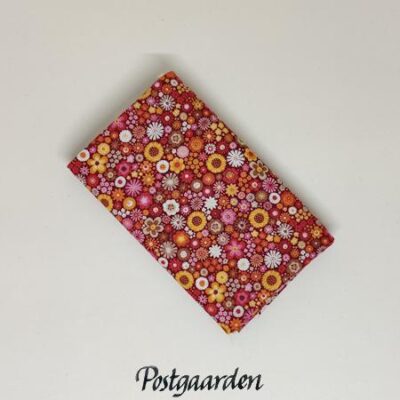 FQ7803 Rød med små blomster patchworkstof - postgaarden.com