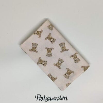 FQ7815 Cream med små bamser patchworkstof fat-quarter - postgaarden.com