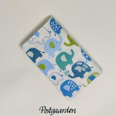 FQ7816 blå elefanter patchworksstof fat-quarter - postgaarden.com