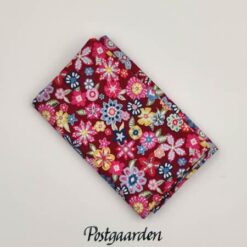 FQ7876 pink med blomster patchworkstof - postgaarden.com